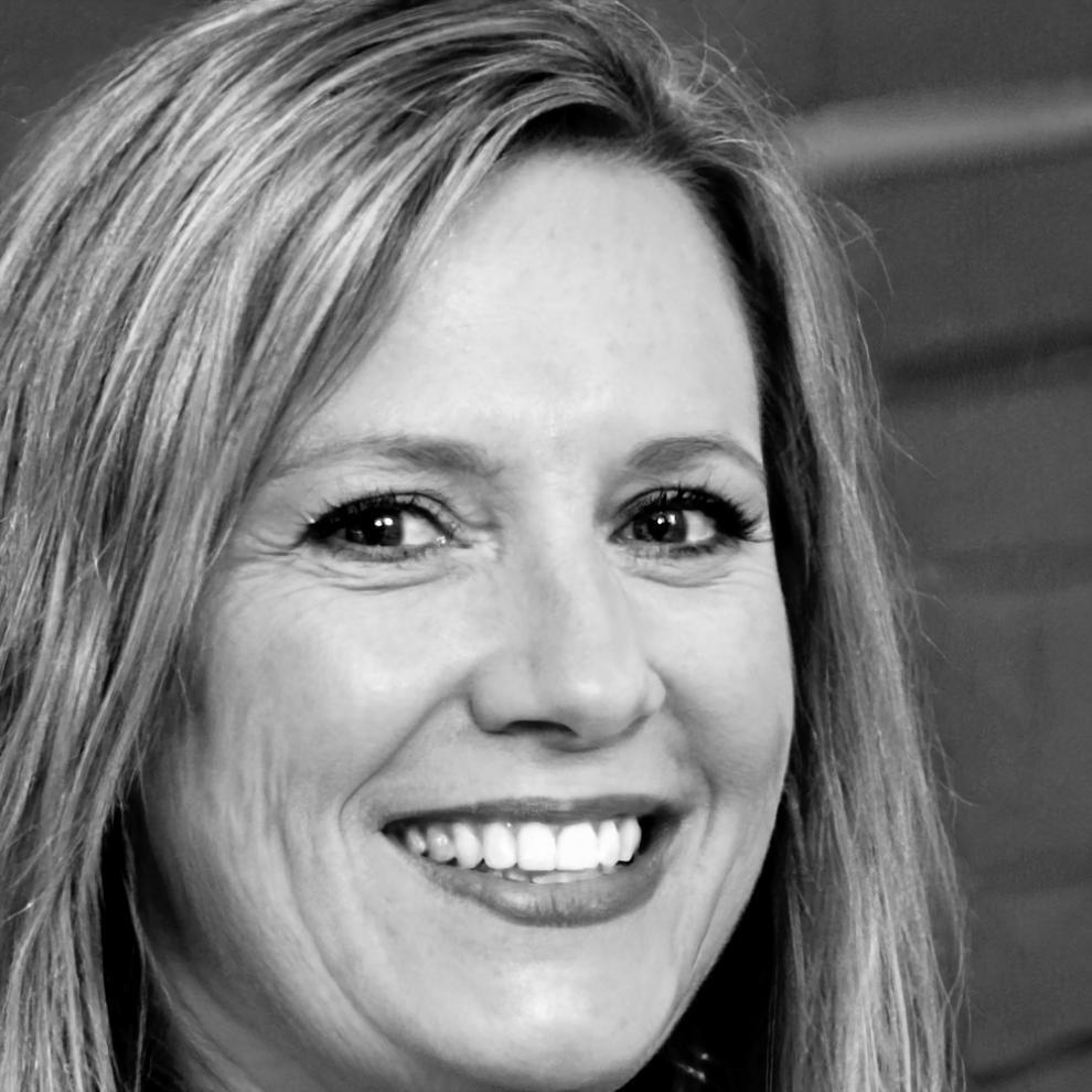 Портрет Олени Карпової